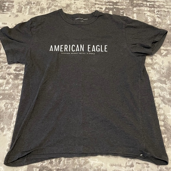 Gray American Eagle T-shirt - Picture 1 of 8